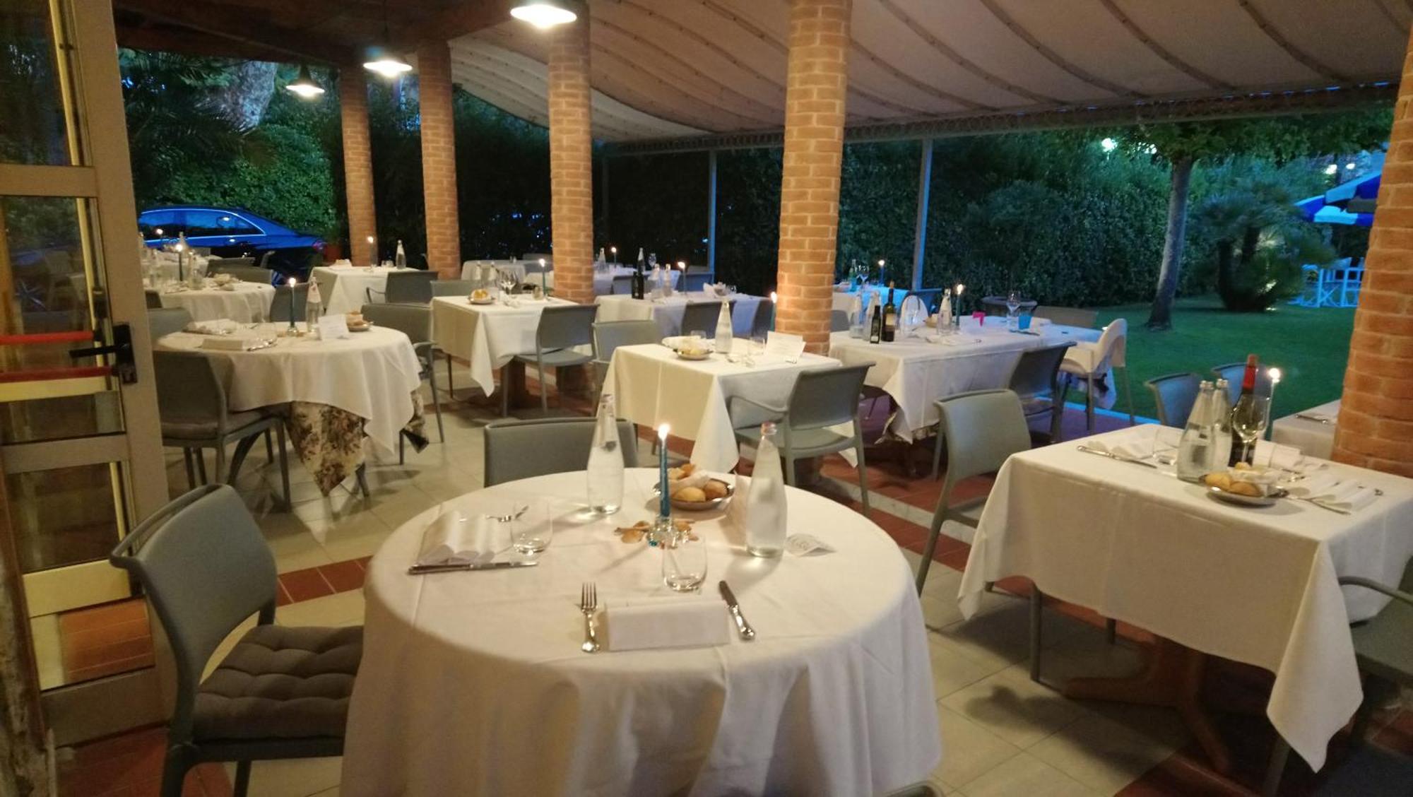 Hotel Regina Forte dei Marmi Extérieur photo